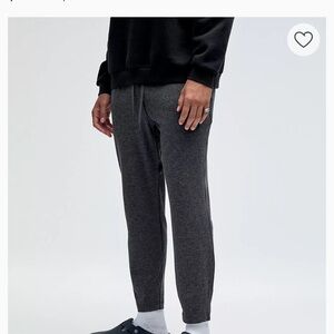 Lululemon Men’s Heathered Melody Charcoal At Ease Jogger Pants Size M